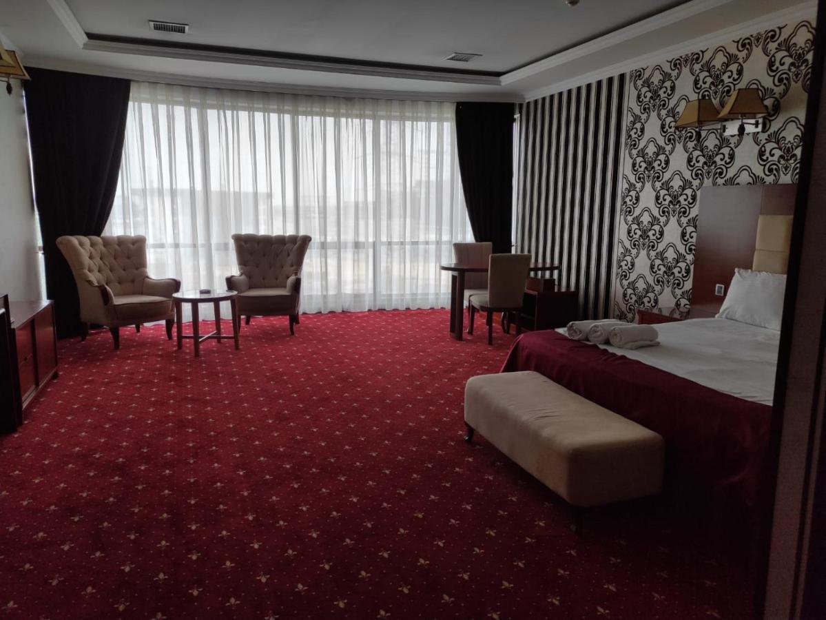 Emerald Hotel Baku Exterior photo